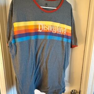 Disneyland Resort Tshirt XL